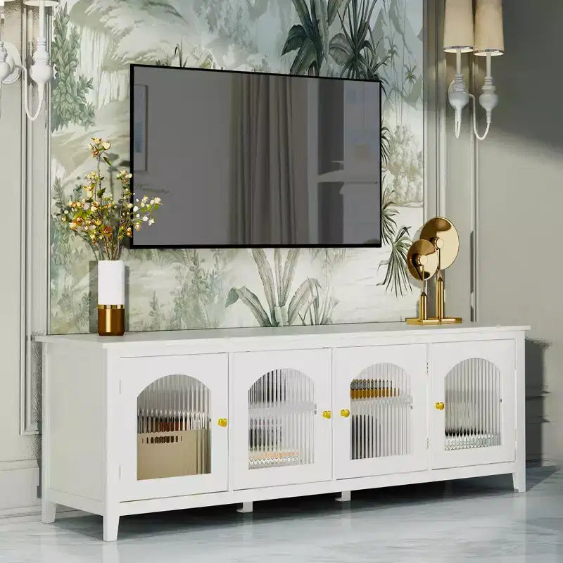 Meuble TV Home Cinéma 71 pouces Cadre en bois massif, portes en verre trempé, poignées en métal, finition blanc vieilli Idéal pour les enfants