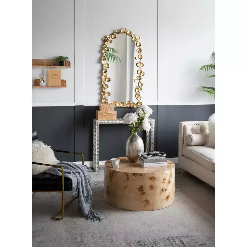 Miroir mural arqué pleine longueur de 51,5 x 29 pouces avec accents de feuilles dorées