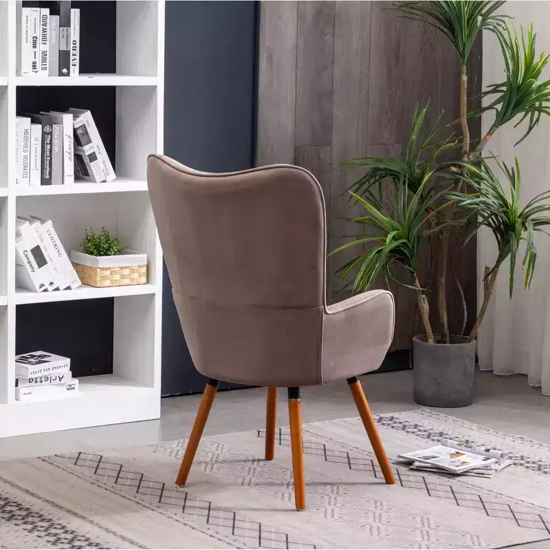 Fauteuil d'appoint en velours soyeux, chaise longue avec dossier capitonné, pieds en bois massif, fauteuil baril rembourré en mousse pour salon, salle à manger