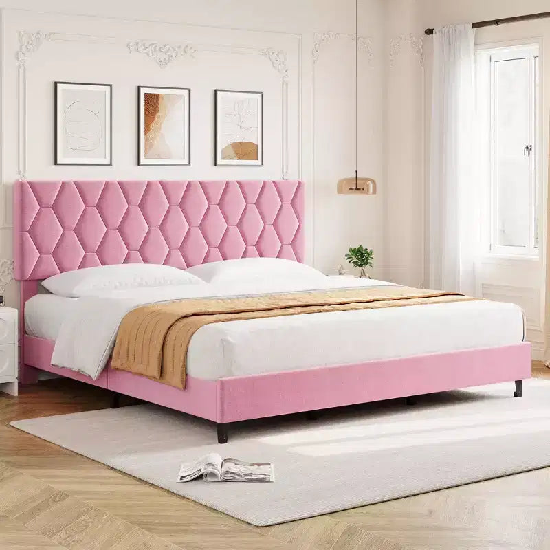 Cadre de lit rose King size avec tête de lit capitonnée, cadre de lit plateforme robuste avec lattes en bois solides, pas besoin de sommier tapissier/silencieux/montage facile