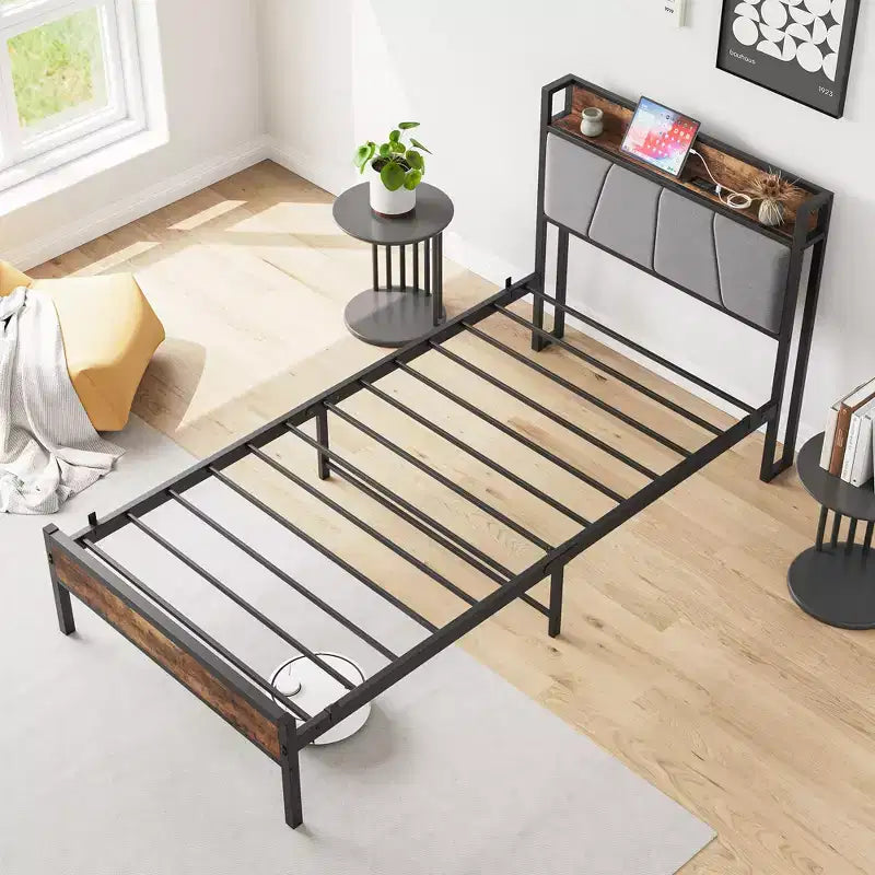 Cadre de lit double avec tête de lit de rangement et station de recharge, pas besoin de sommier tapissier pour chambre à coucher