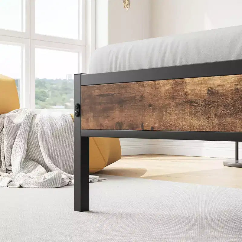 Cadre de lit double avec tête de lit de rangement et station de recharge, pas besoin de sommier tapissier pour chambre à coucher