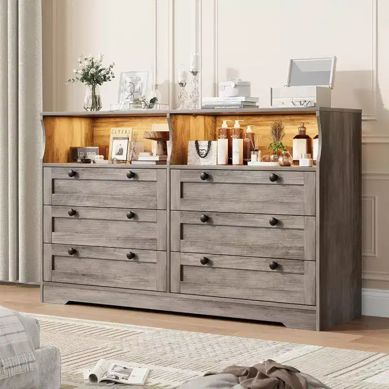 Commode à 6 tiroirs pour chambre à coucher, avec lumières LED RGB et prise de courant, commode de 140 cm de large, meuble TV pour téléviseurs de 55 pouces, pour salon, entrée