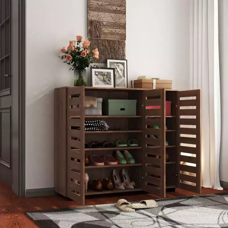 Meuble de rangement à chaussures en bois à 5 niveaux avec étagères réglables, range-chaussures à porte persiennée, organisateur de chaussures multi-scènes pour les espaces de vie de la maison